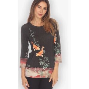 Citron Engineered Koi 3/4 Sleeve Top